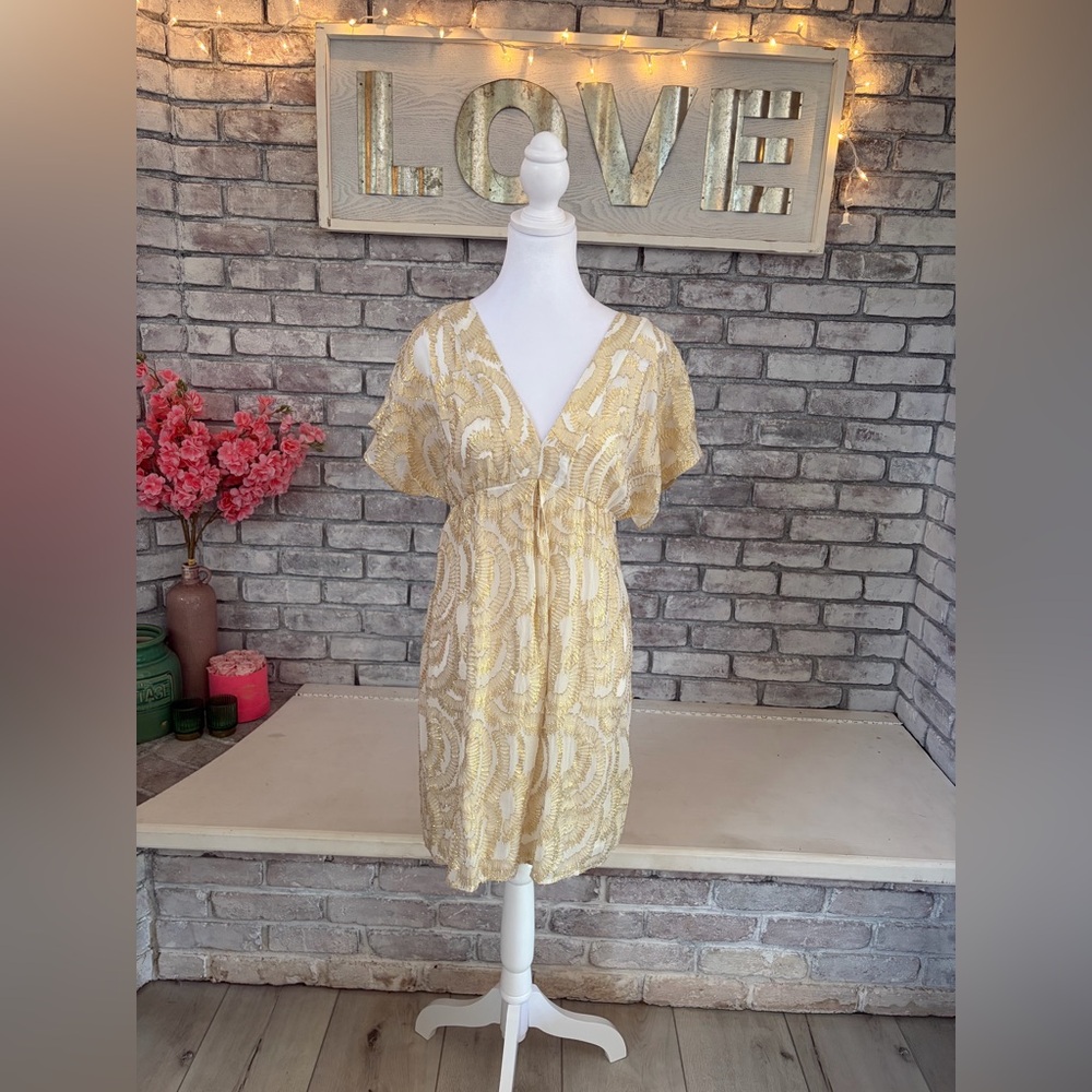 Vintage cream & gold shift dress